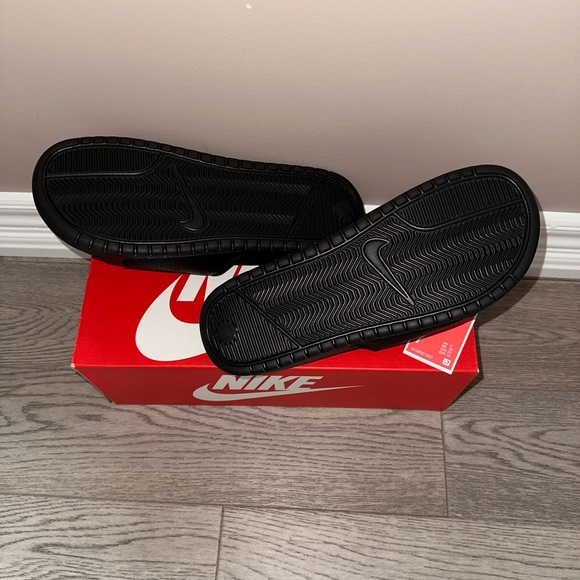 Nike slides, Black - Picture 2 of 4